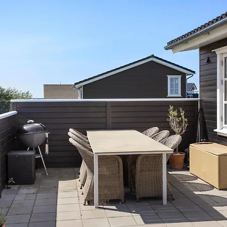 بيت للعطل 3 Bedroom Beautiful Home In Bagenkop